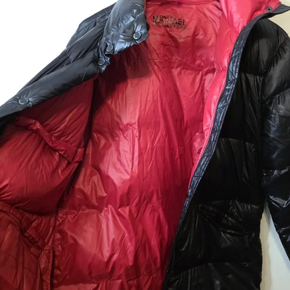 MICHAEL Michael Kors Black Ultra Light Weight Down Fill Puffer Jacket Size Small
